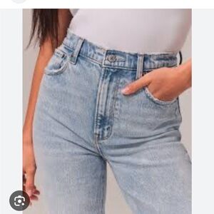 Abercrombie curve love the 90s baggy jean